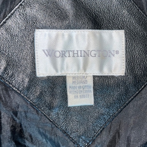 Worthington 100% Genuine Lambskin Leather Collared Black V-Neck Jacket - Picture 3 of 8